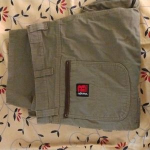 Wrangler Riggs size 46 x 30